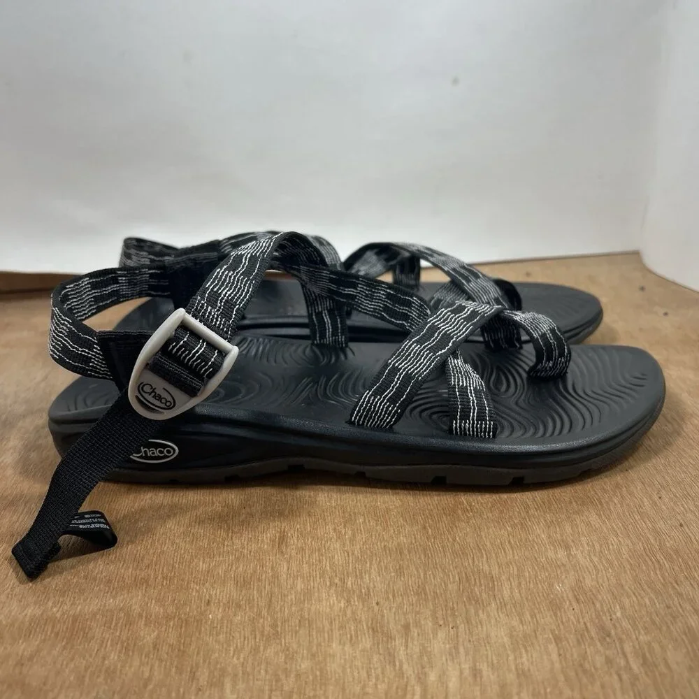 Chaco Women’s Size 11 Waterproof Hiking Sandals Black Strappy
